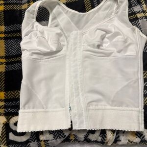 Posture support bras